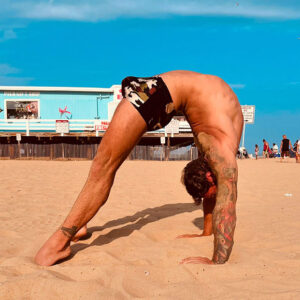 Eddie-yoga Eddie Danger