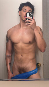 louiestark-hairy Louie Stark