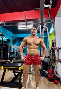 MUSCULARTOP-fitness Patcharapong Pongpochai