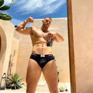 William-010-Lovely William Edge