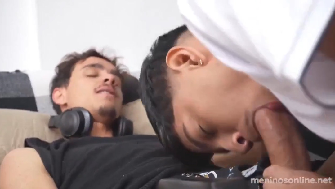 หนุ่มผิวสีควยใหญ่ยาว งัดควยแข็งกระแทกตูดฟิตๆ ฟินๆ เสียวสุดมัน หนุ่มผิวสีควยใหญ่ยาว งัดควยแข็งกระแทกตูดฟิตๆ ฟินๆ เสียวสุดมัน