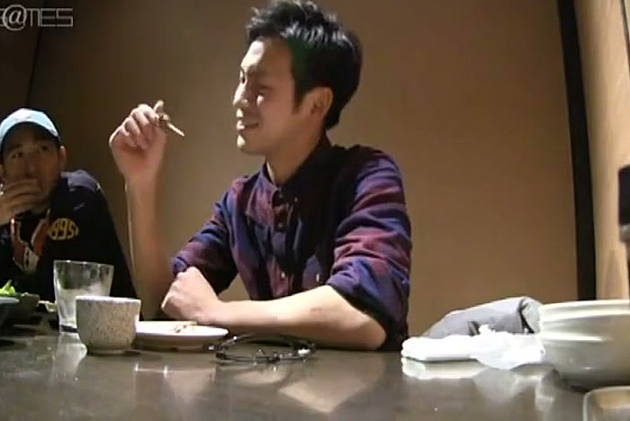 หนังโป๊เกย์ญี่ปุ่น หนุ่มเอเชียหล่อเล่นเสียวในห้องน้ำ screenshot 1