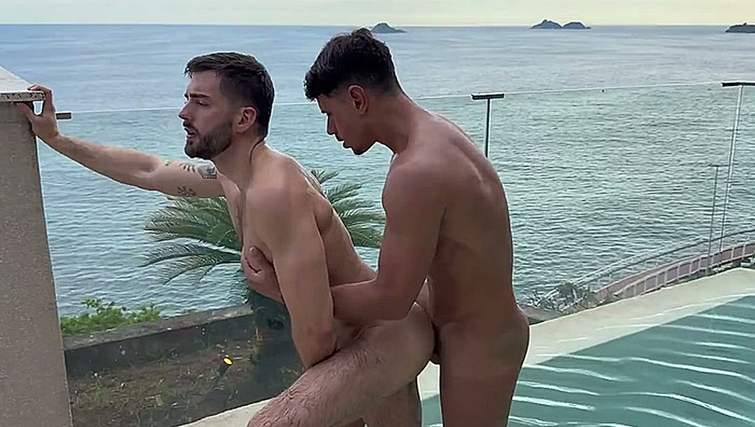 หนังเกย์สามคน Vince Diego และ Nathan เล่นกันริมสระวิวทะเล หนังเกย์สามคน Vince Diego และ Nathan เล่นกันริมสระวิวทะเล